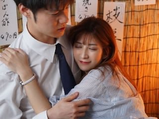Mang crush đang rượu về nhà để tâm sự