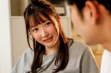 Trải nghiệm cuộc sống cùng cô bạn thân hot girl học chung lớp